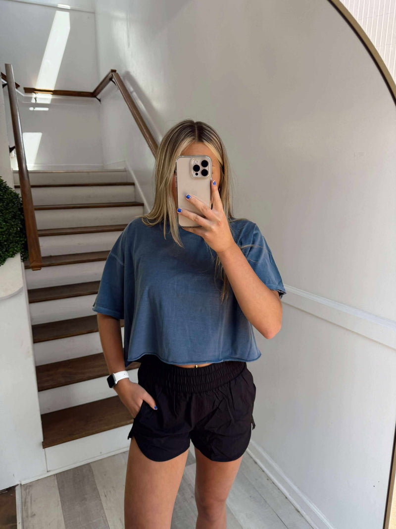 BLACK ATHLETIC SHORTS