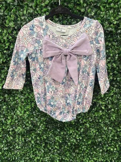 Baby purple floral bow bubble
