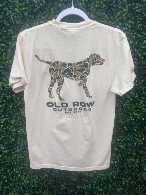 Old row pointer pocket tee