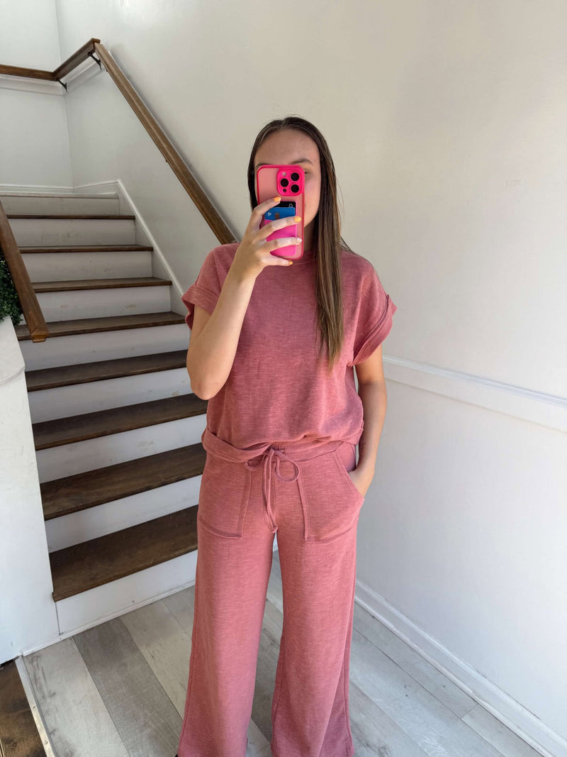 Zenana Winter Rose SHORT SLEEVE TEE & LONG PANTS SET