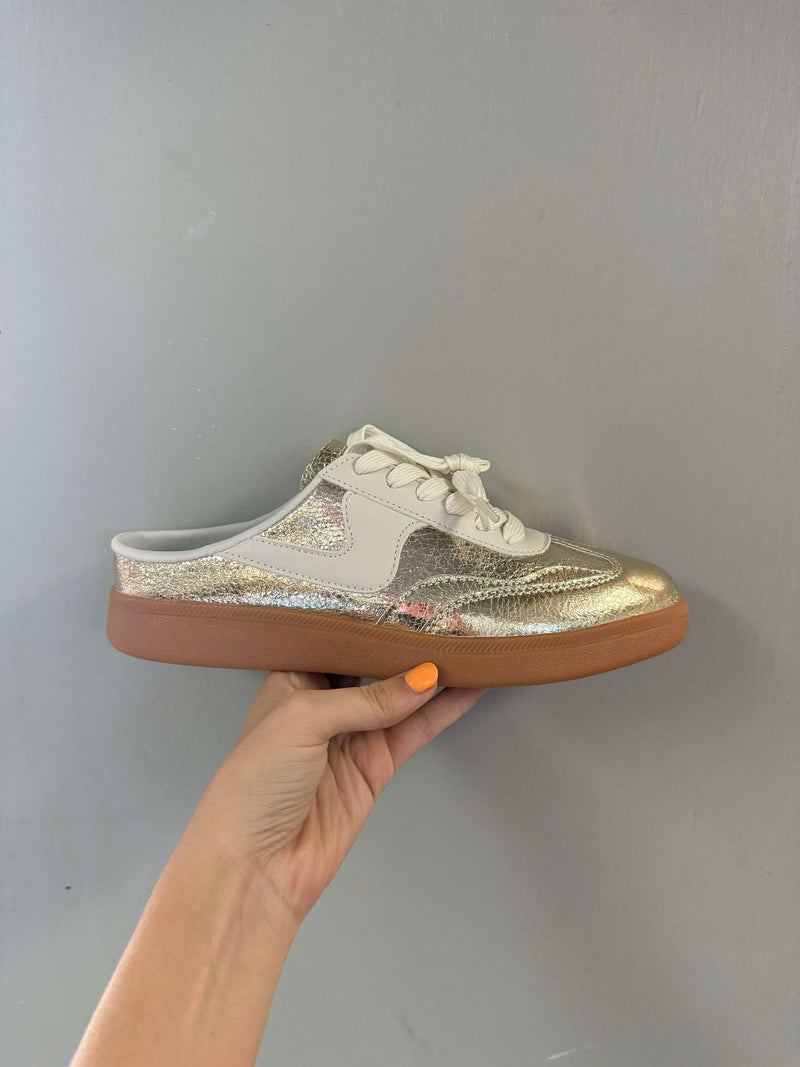 Shoe Lala Gold Sneaker
