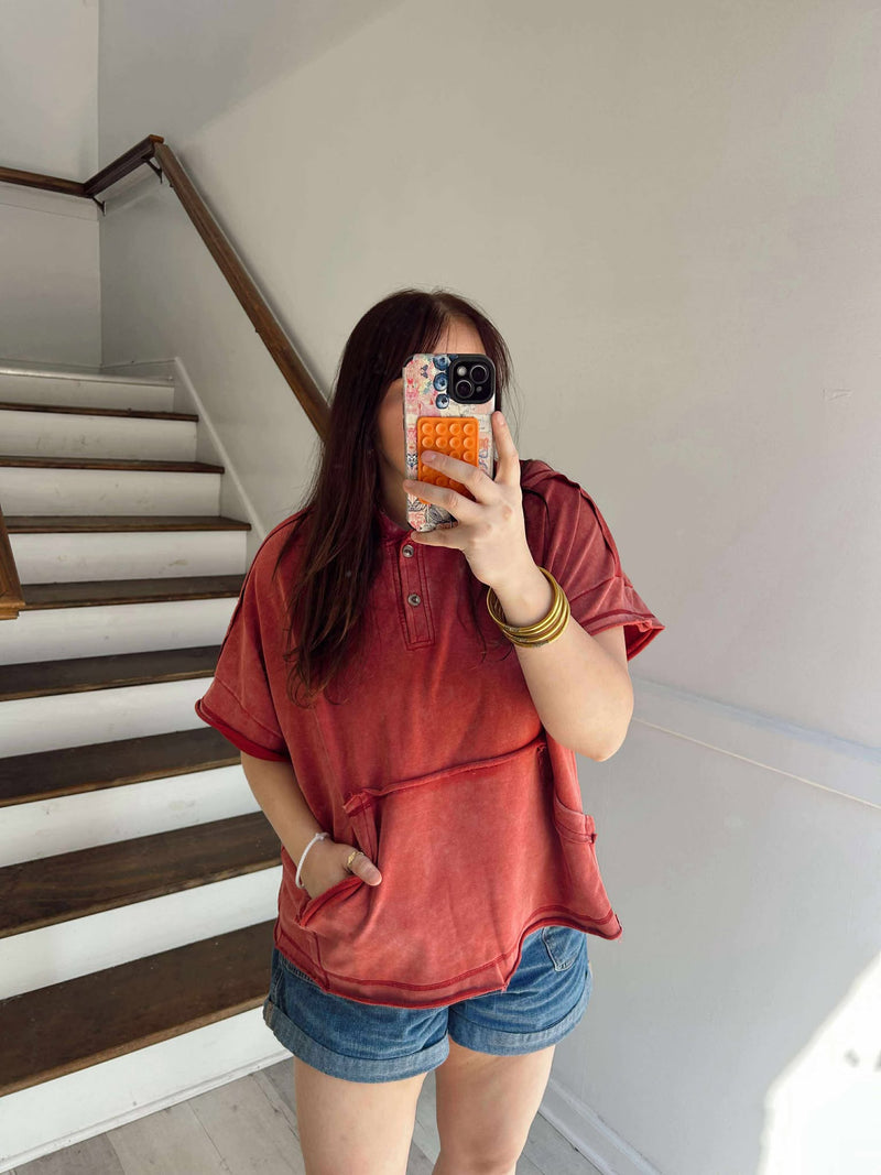 JODIFL- RUSTY RED HOODED TOP