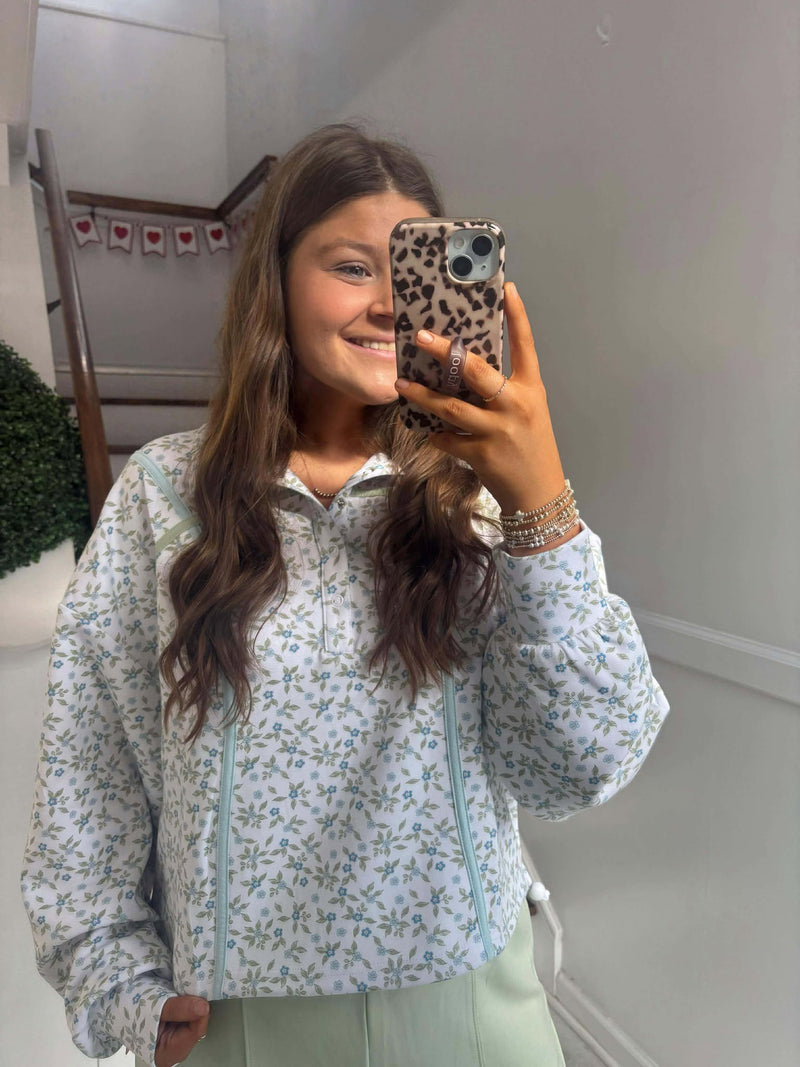 Simply Southern - Hydrangea Button Up Top