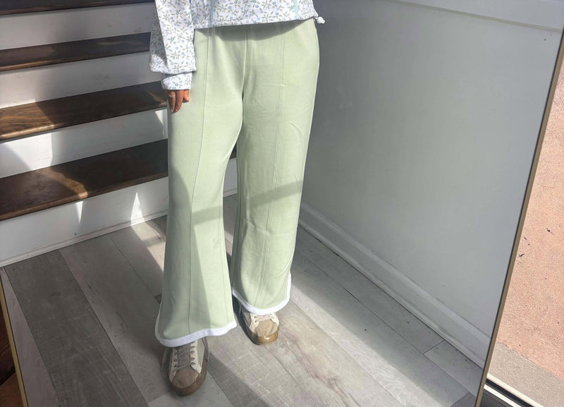 Simply Southern - Sage Sweatpants