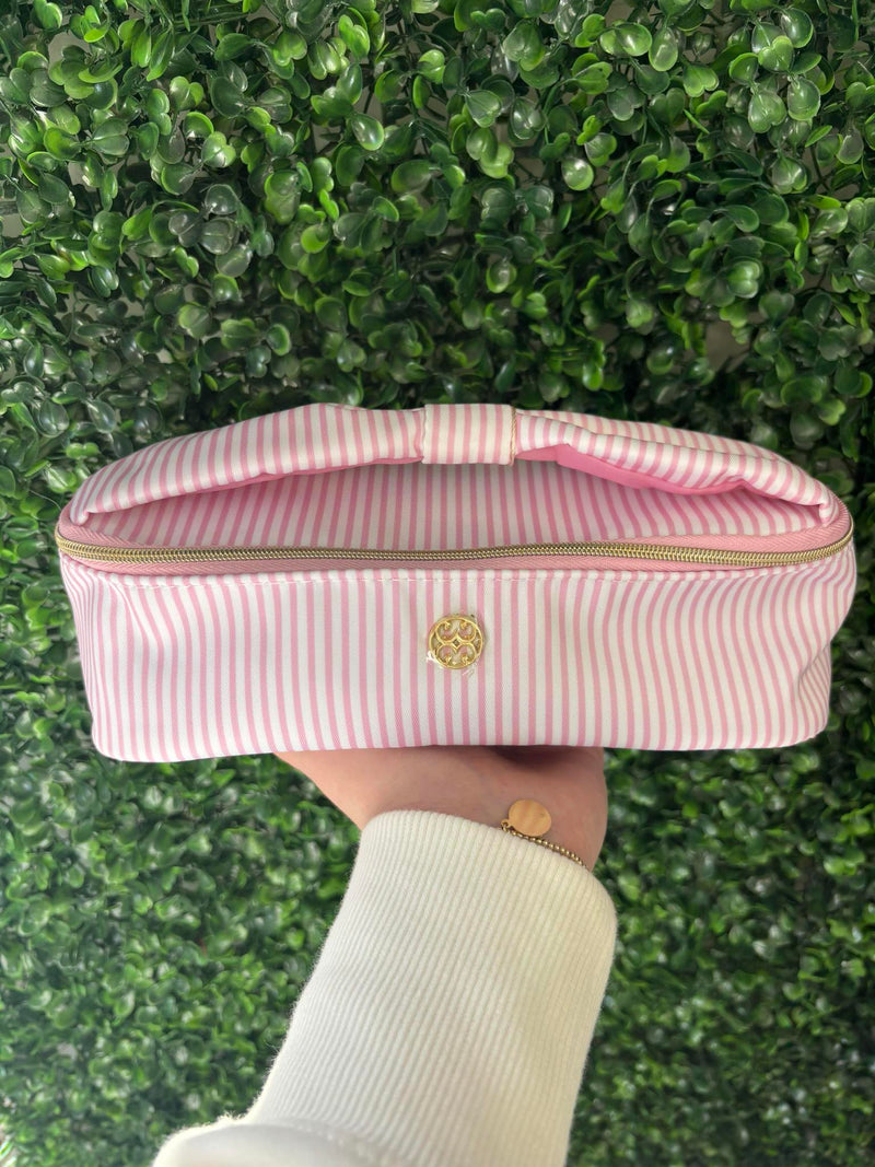 Mary Square - Kiss & Makeup Mini Bag