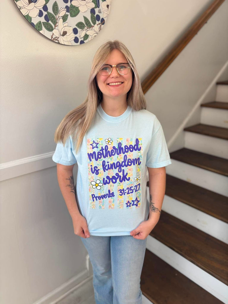 Trendy Tee- Motherhood Is Kingdom