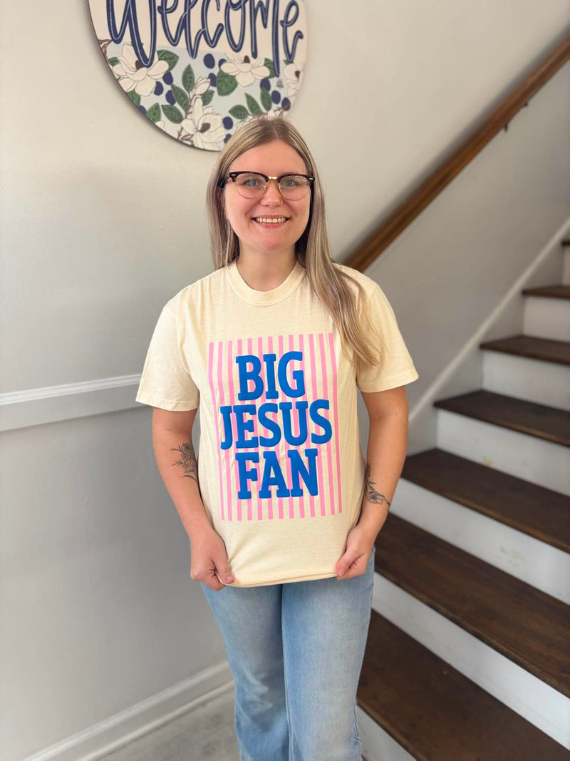 Trendy Tee-Big Jesus Fan Puff Tee