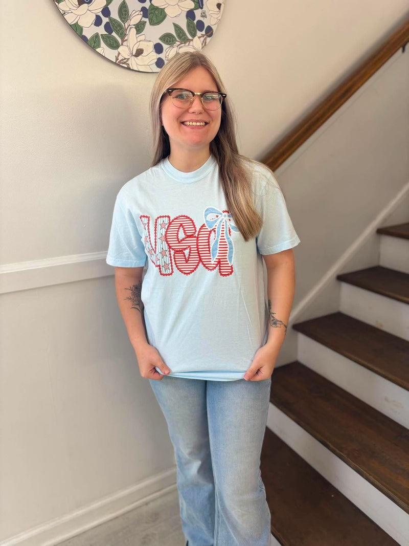 Trendy Tee-Patterned USA Coquette Floral
