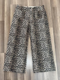 Umgee - Plus Size No Lining Leopard Print High Rise Pant