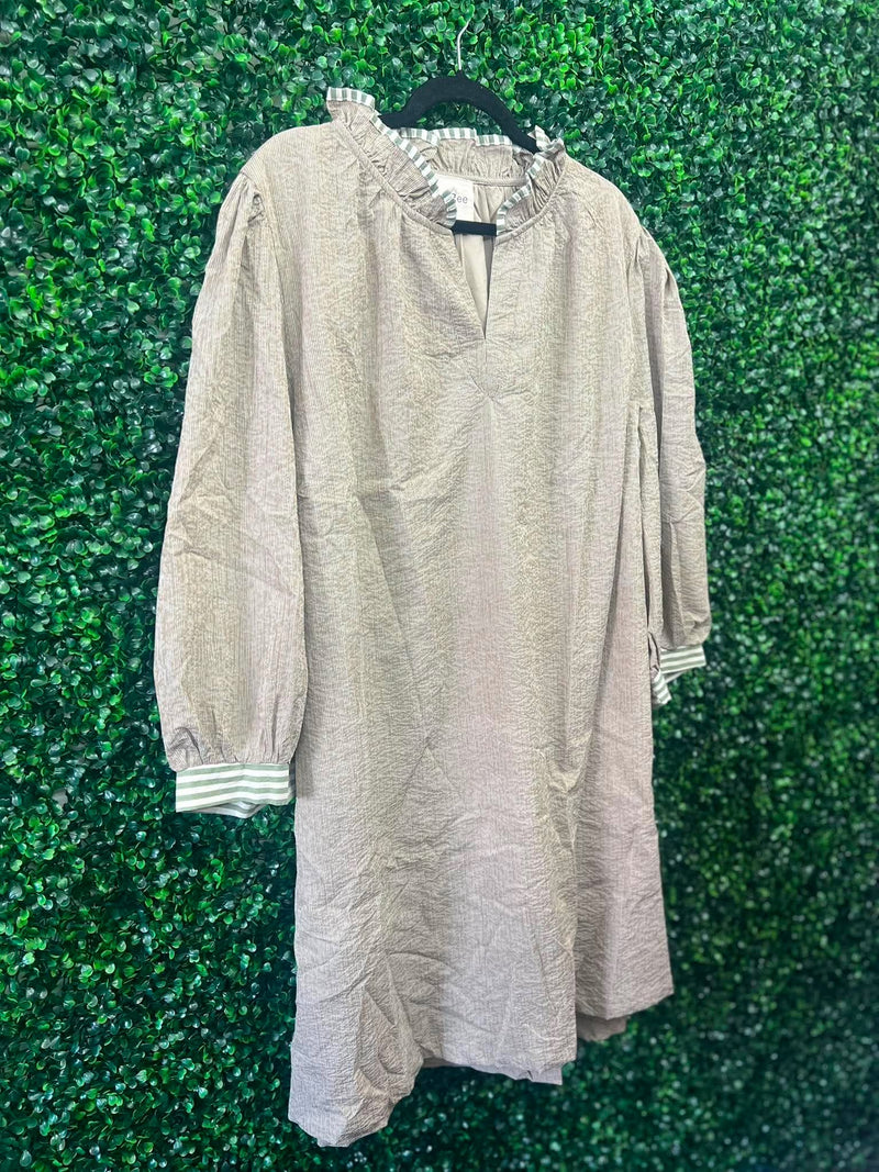 Umgee- Olive 3/4 Sleeve mini dress
